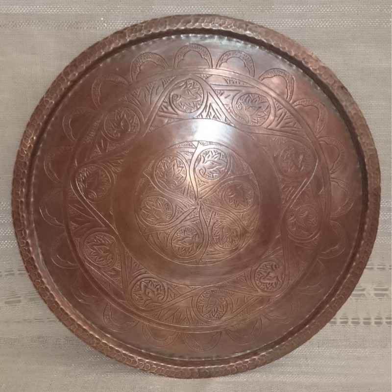 Copper hand-engraved tray 29 cm