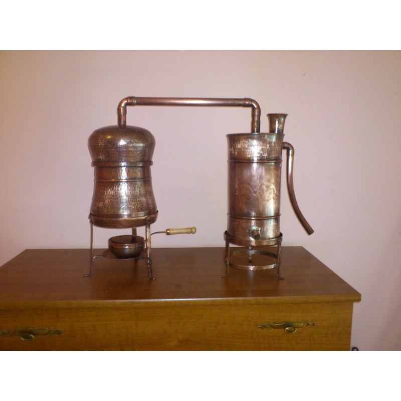 Hand forged copper distillery - working volume 1.5 litres